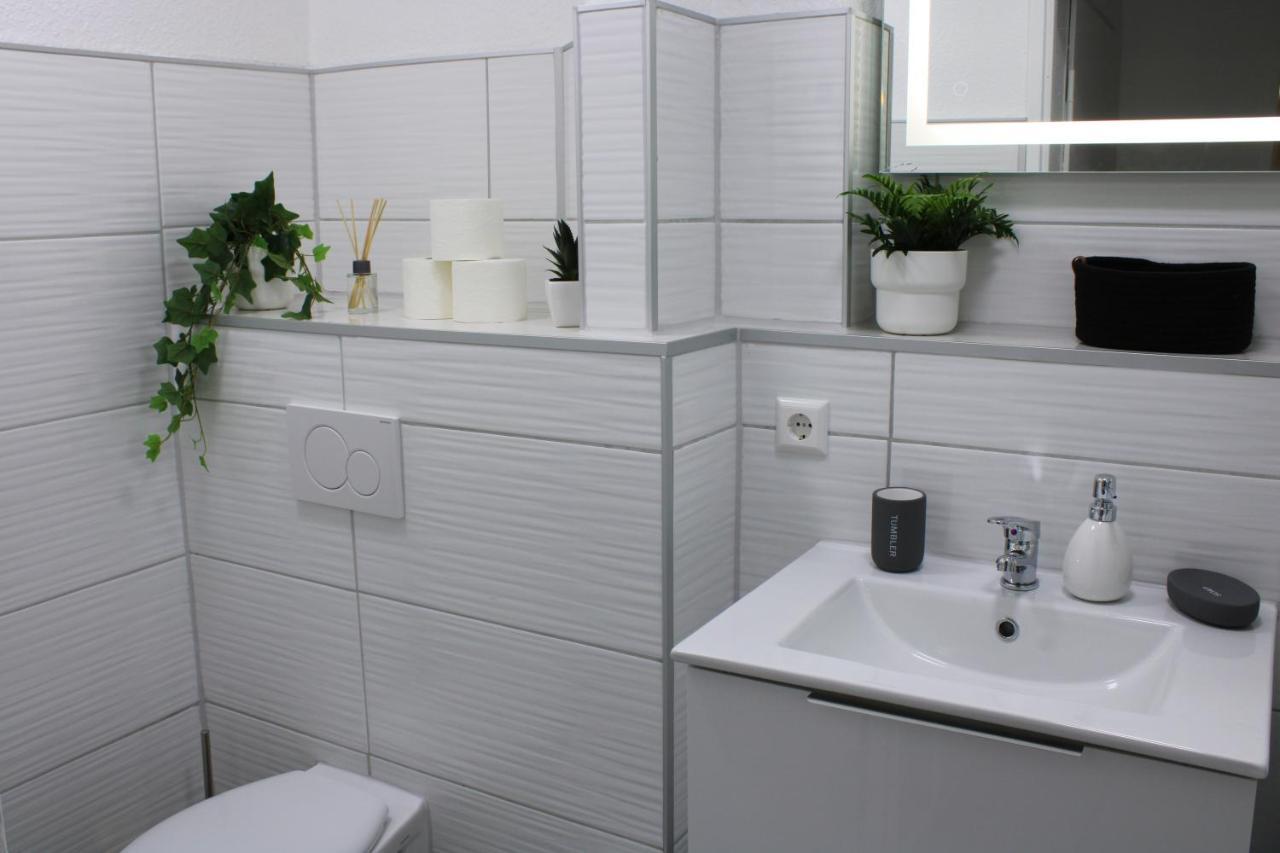 Zentrales Schickes Apartment Heilbronn Bagian luar foto